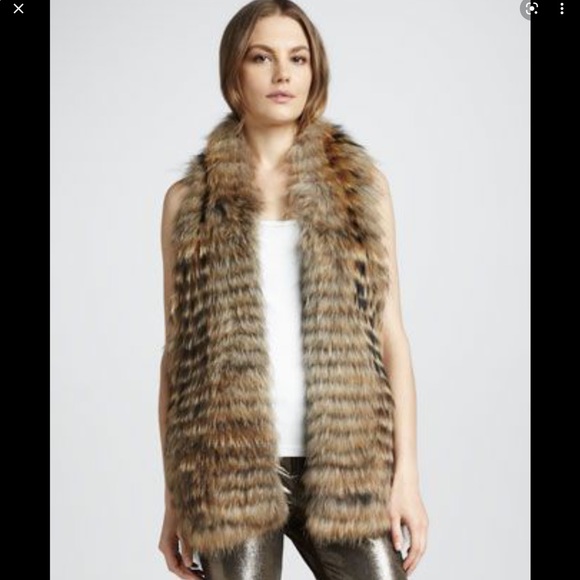 Alice + Olivia gorgeous raccoon vest - Picture 3 of 16